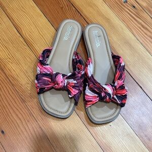 Kensie Women's Vibrant Multicolor Slide Sandals